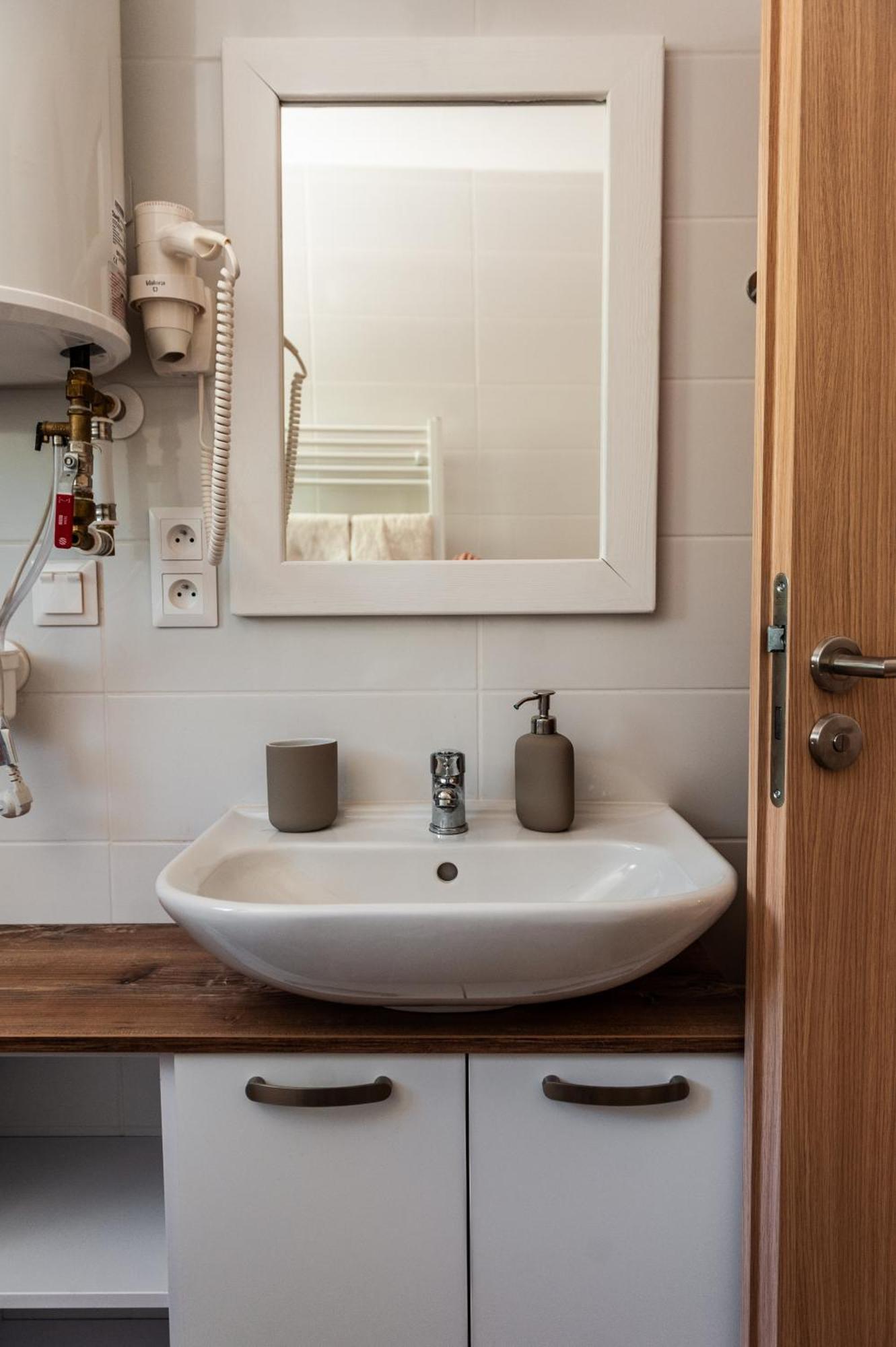 Apartmany Besen Besenova Exterior foto